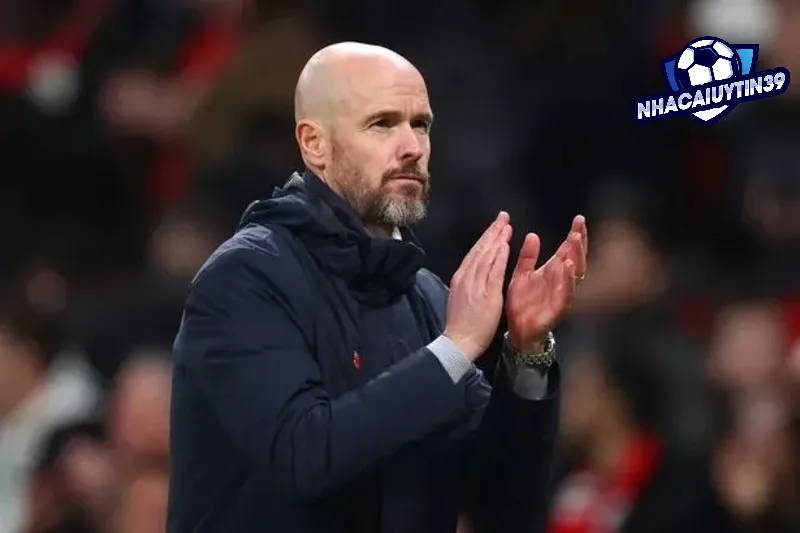 Erik ten Hag đang gặp một số khó khăn nhất định cùng CLB Manchester United